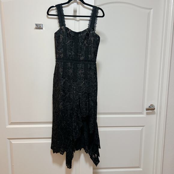 Bronx & Banco Tiffany Ruffle Lace Midi Dress Size M - Picture 4 of 8